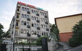 Biter Hotel